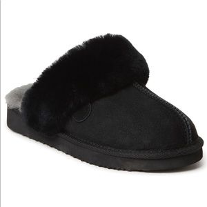 NWT Fireside by Dearfoams Slippers